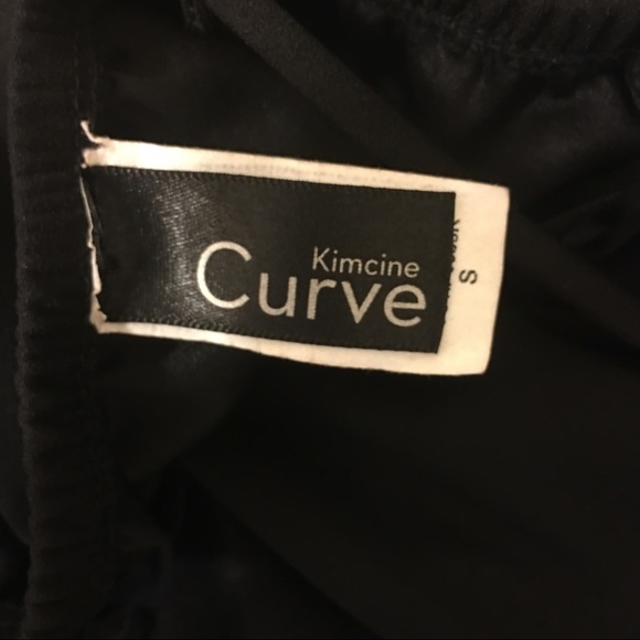 Black Dress Ruffle Top 💖 - Picture 5 of 7